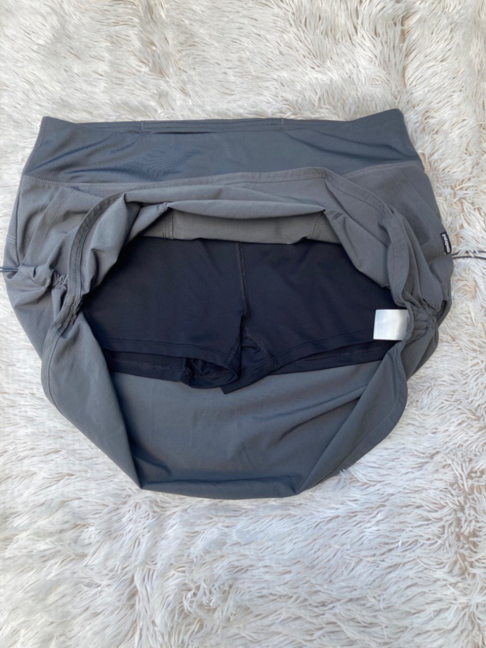 Patagonia Tech Fishing Skort Size Large - Picture 4 of 13